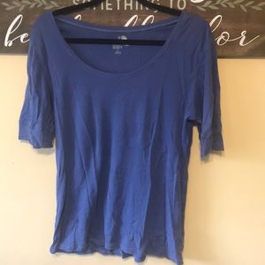 Blue old navy top